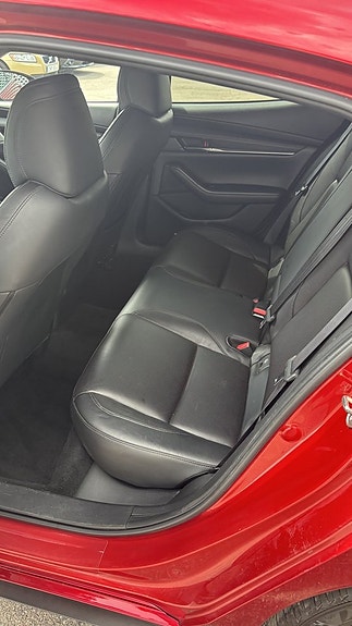 Mazda 3 16 of 19