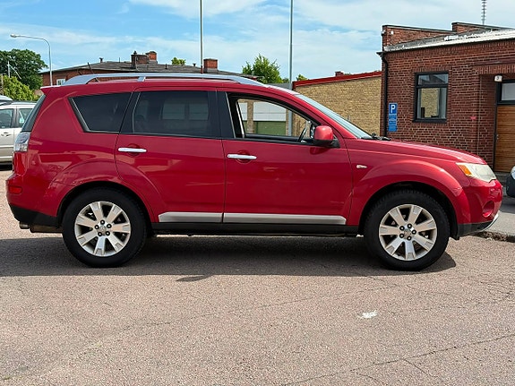 Mitsubishi Outlander 4 of 15
