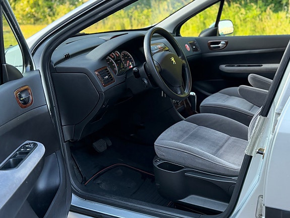 Peugeot 307 8 of 20