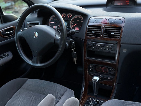 Peugeot 307 14 of 20