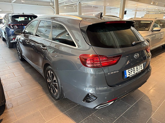 Kia Ceed 5 of 5