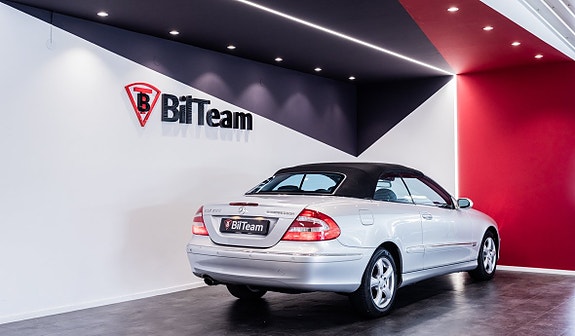 Mercedes-Benz CLK200 6 of 16