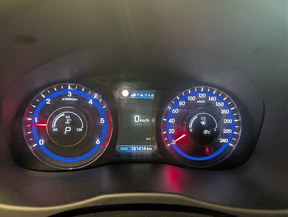 Hyundai i40 8 of 13