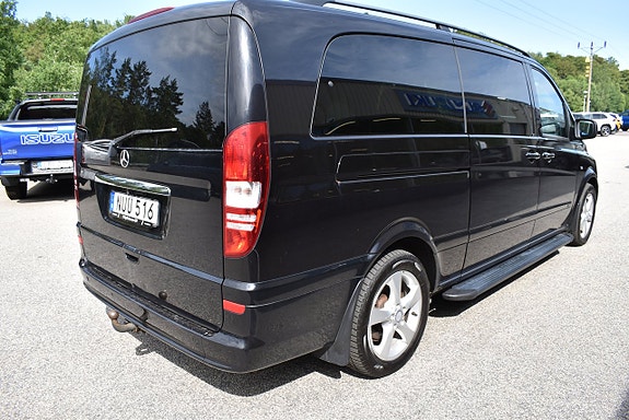 Mercedes-Benz Viano 4 of 5