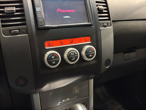 Nissan Navara 18 of 21