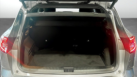 Renault Austral 12 of 12