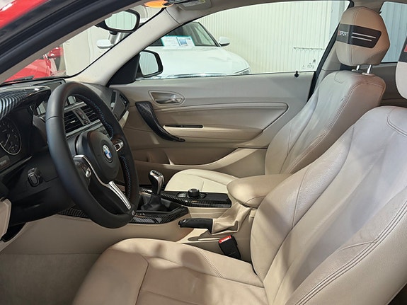 BMW 228i 14 of 17
