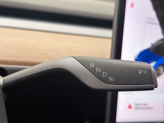 Tesla Model 3 20 of 30