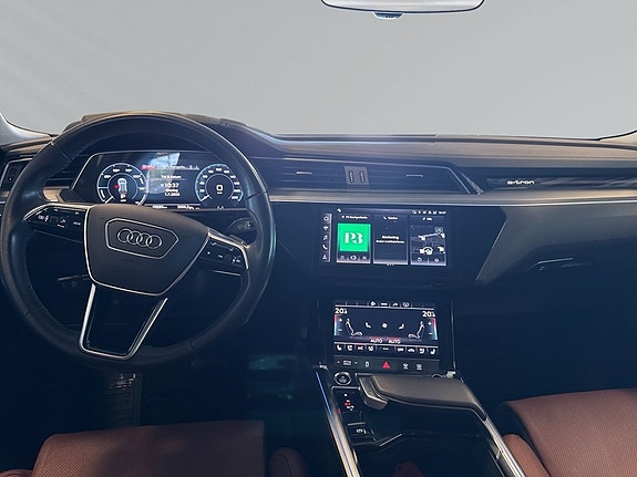 Audi Q8 7 of 9