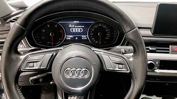 Audi A4 10 of 12