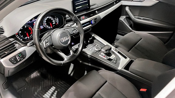 Audi A4 7 of 12