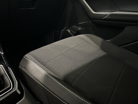 Volkswagen T-Cross 13 of 14