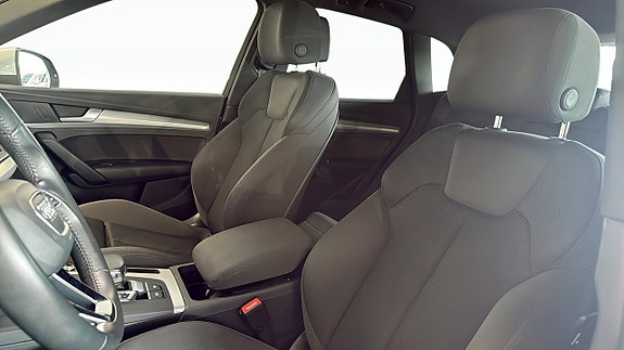 Audi Q5 8 of 18