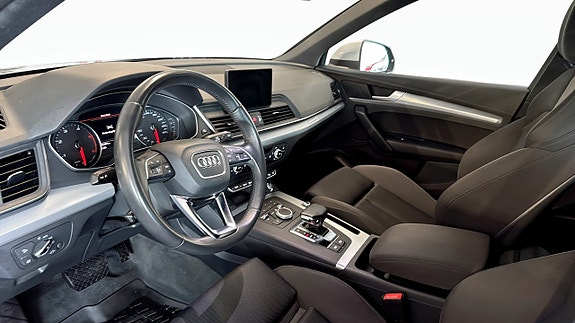 Audi Q5 7 of 18