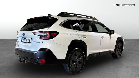 Subaru Outback 2 of 5