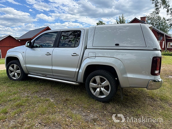 Volkswagen Amarok 2 of 5