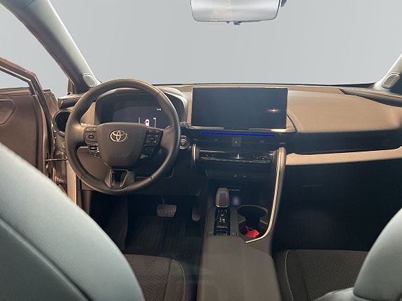 Toyota C-HR 8 of 23