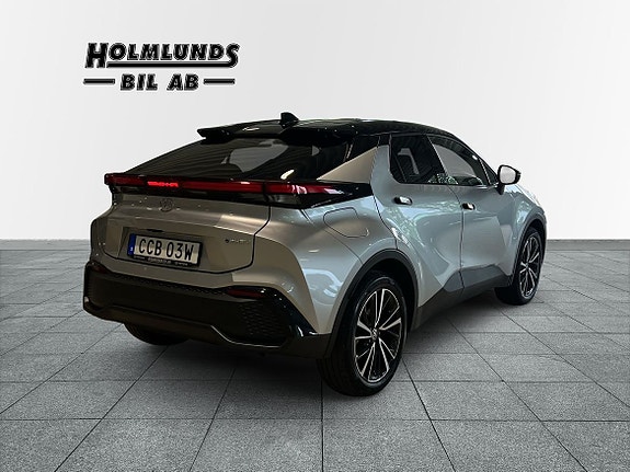 Toyota C-HR 18 of 23