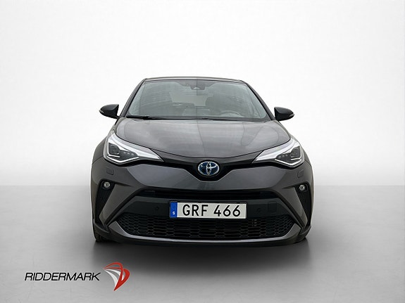 Toyota C-HR 2 of 29
