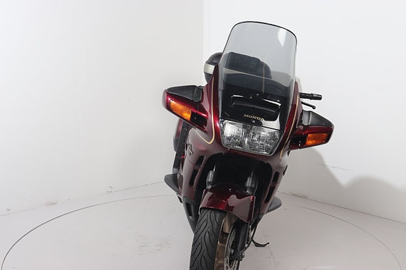 Honda ST1100 Pan-European 3 of 5