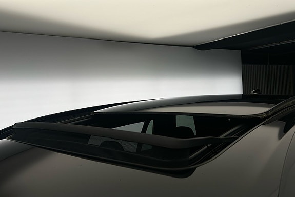 Volvo XC90 21 of 30