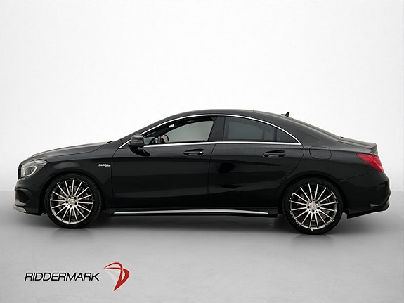 Mercedes-Benz CLA45 4 of 5