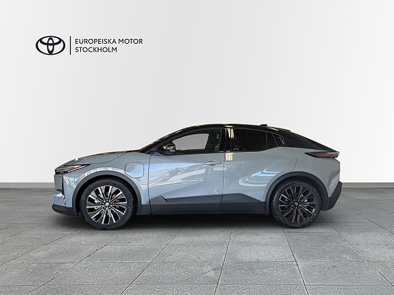 Toyota C-HR+ 3 of 18