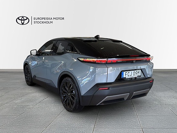 Toyota C-HR+ 2 of 18