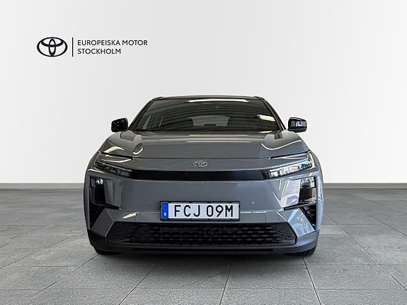 Toyota C-HR+ 5 of 18