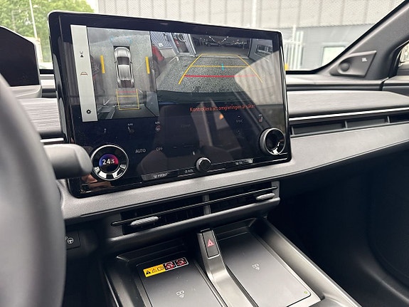 Toyota C-HR+ 16 of 18