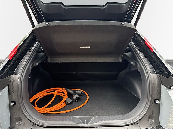 Toyota C-HR+ 10 of 18