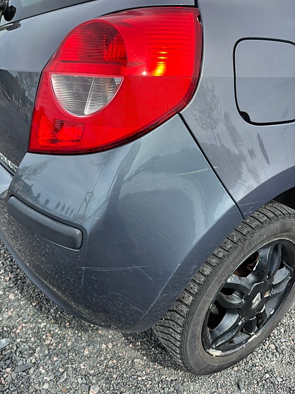 Renault Clio 6 of 7
