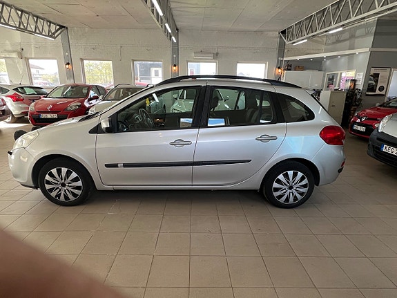 Renault Clio 4 of 13