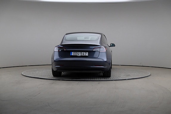 Tesla Model 3 5 of 5