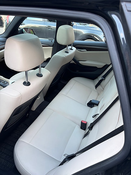 BMW X1 6 of 8