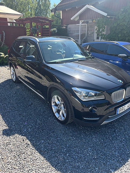 BMW X1 3 of 8