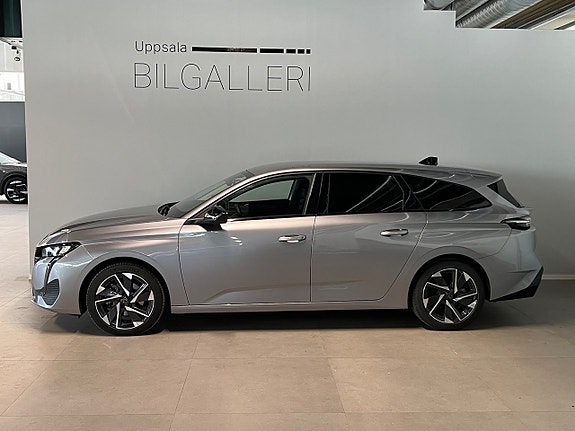 Peugeot 308 SW 3 of 5
