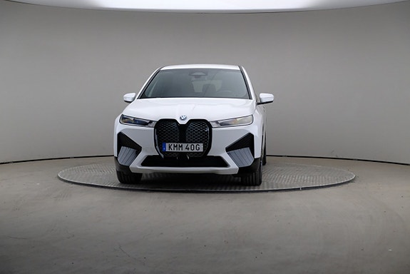 BMW iX 3 of 28