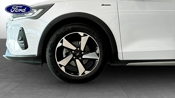 Ford Focus 9 of 9