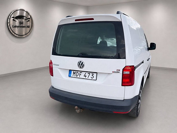 Volkswagen Caddy 5 of 5