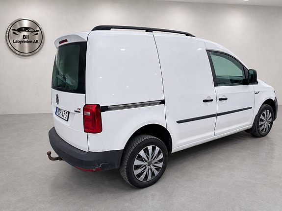 Volkswagen Caddy 4 of 5