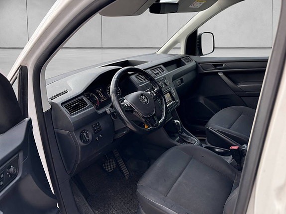 Volkswagen Caddy 6 of 8
