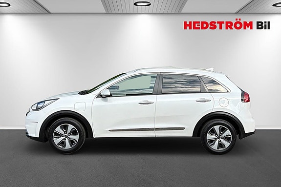 Kia Niro 2 of 5
