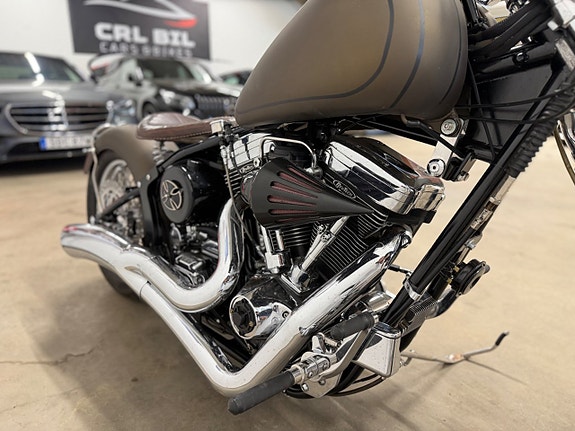 -- Custom Bobber RevTech V-Twin 95 hk - Unik hoj med attityd 15 of 16