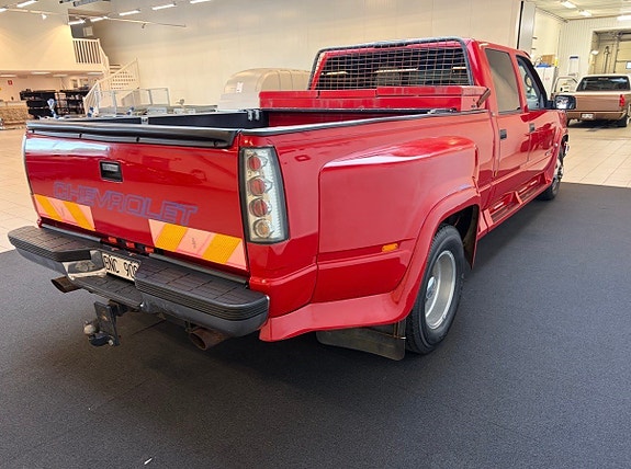 Chevrolet C3500 5 of 5