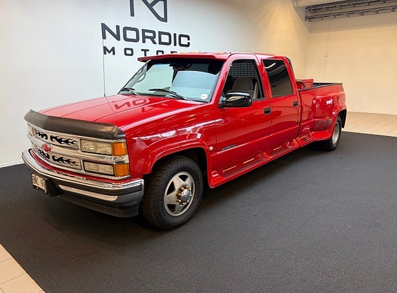 Chevrolet C3500 3 of 5