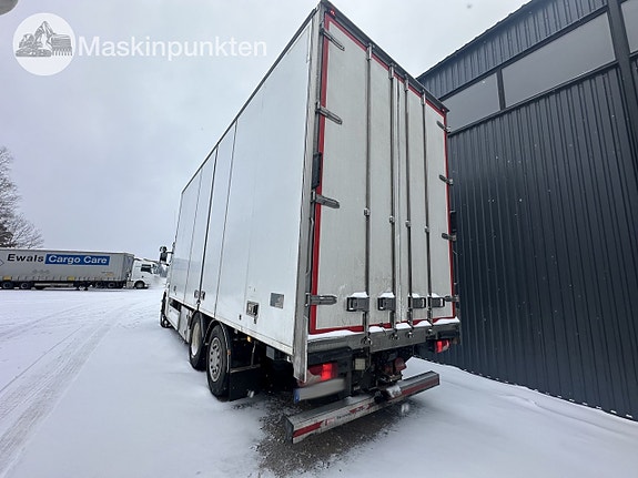SCANIA R520 3 of 27