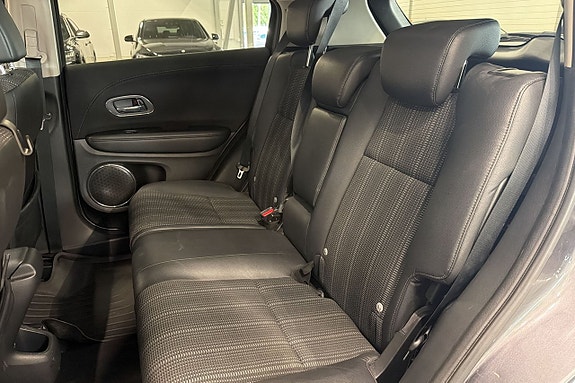 Honda HR-V 20 of 22
