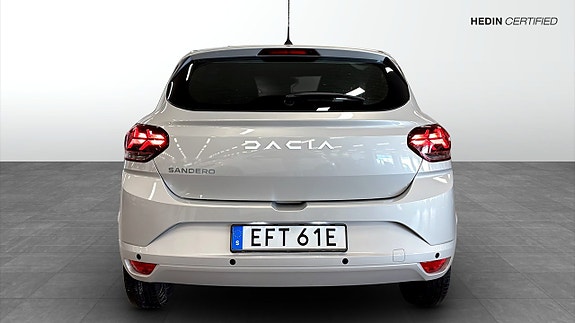Dacia Sandero 7 of 12