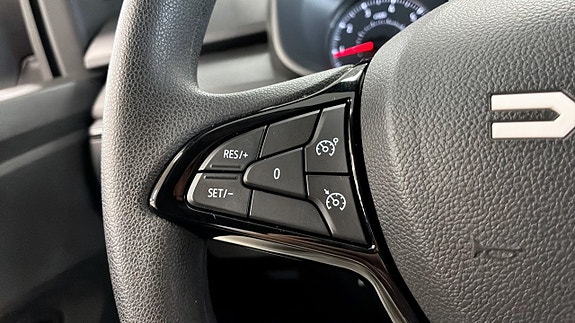 Dacia Sandero 12 of 12